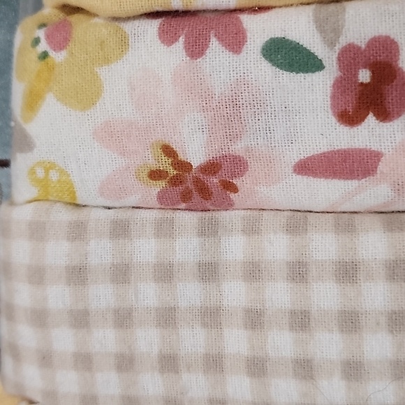 Baby receiving flannel blankets multi pack = 5 blankets - Picture 4 of 6